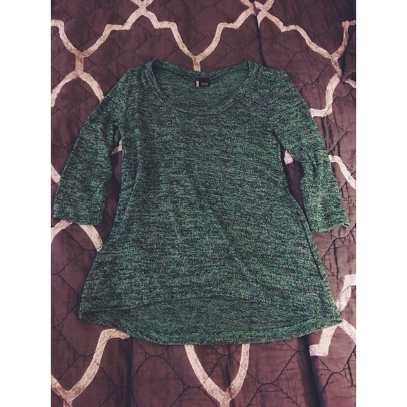 Long sleeve - Picture 1 of 1