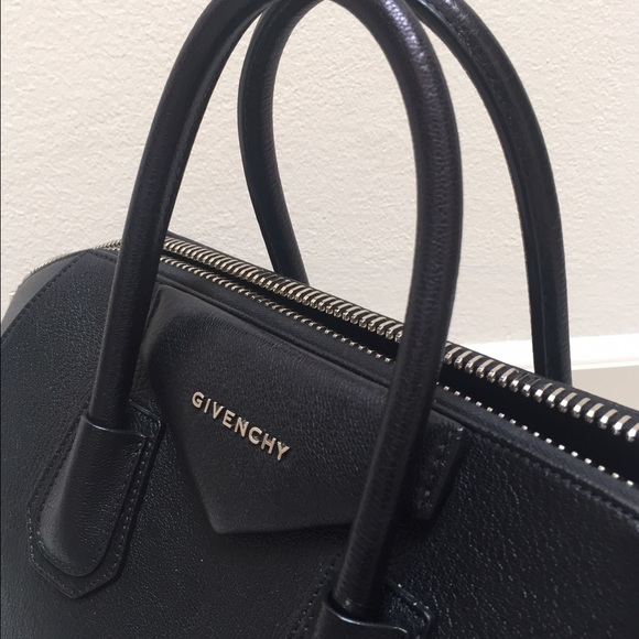 Givenchy Antigona Medium Goat Black Satchel - Picture 4 of 4