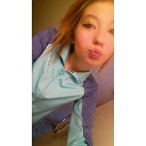 Meet your Posher, Bobbi