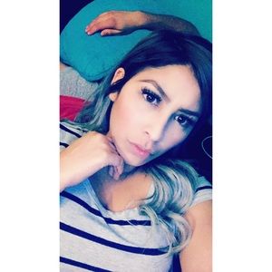 Meet your Posher, Brenda