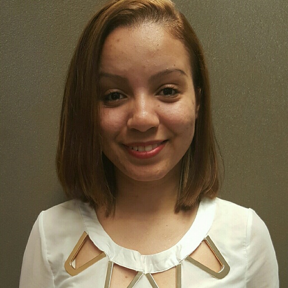 Meet your Posher, Eve - Picture 2 of 4