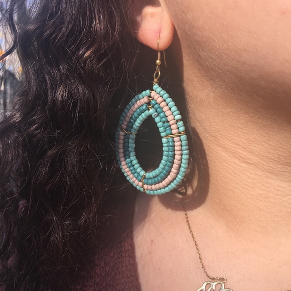 Summer Fun Earrings - Picture 2 of 4