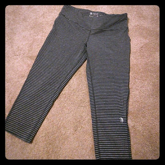 MPG striped workout tight