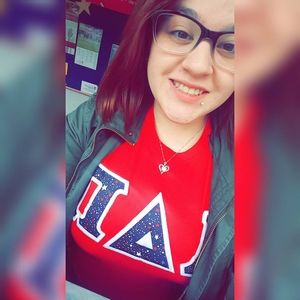 Meet your Posher, Jazmin