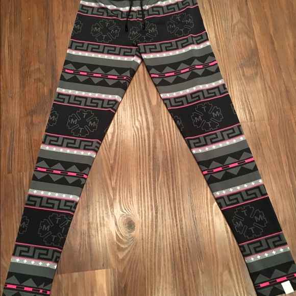 Married to the mob leggings - Picture 1 of 2