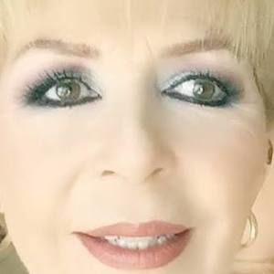 Meet your Posher, Monica