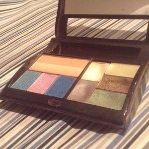 Mary Kay Travel Compact w/ Eyeshadow and Bronzer