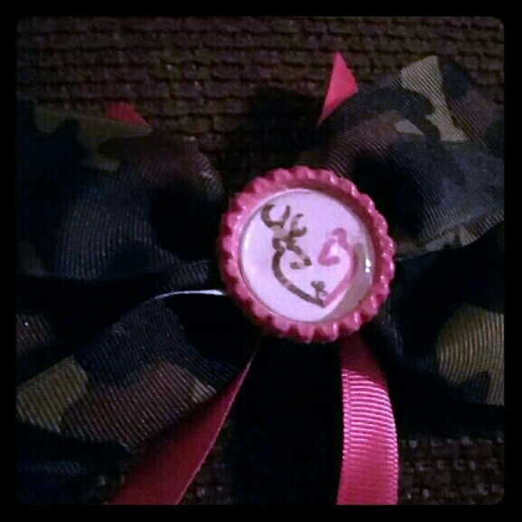 Camo hair bow