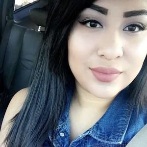 Meet your Posher, Sarahi