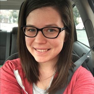 Meet your Posher, Stacey