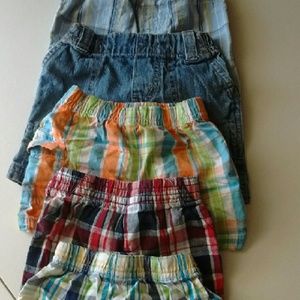 5 pairs of shorts from 0/3months - 9months