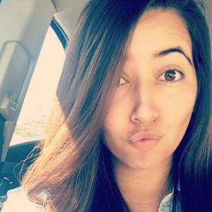 Meet your Posher, Victoria