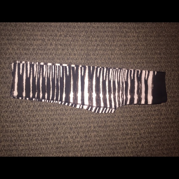 Zebra print Nike pro running pants!