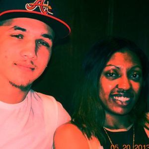 Meet your Posher, Cara