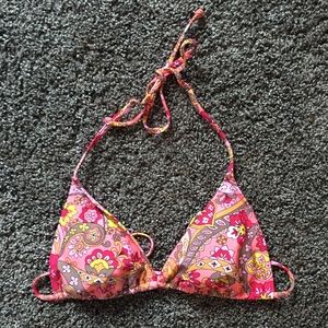 NWOT triangle bikini top with light padding