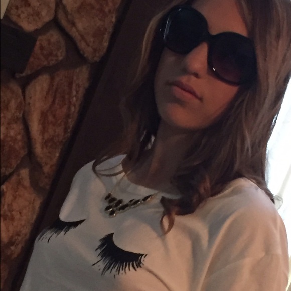 💖LAST ONE💖Statement T-Shirt💖 - Picture 4 of 4