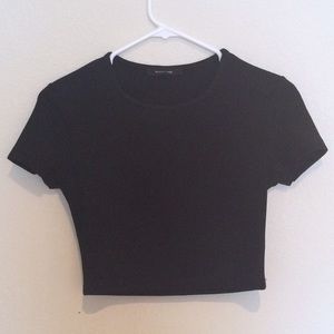 quality black crop top - olivaceous