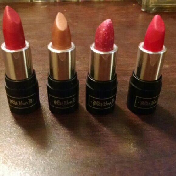 Mini lipsticks
