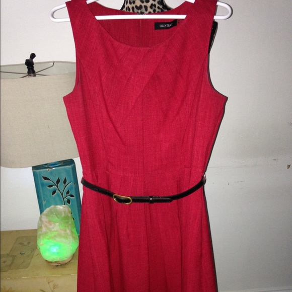 Red, She Said! Pretty dress