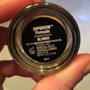 Anastasia Beverly Hills Dip Brow in Blonde