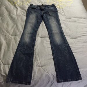 Decree. Size 3. Boot cut jeans.