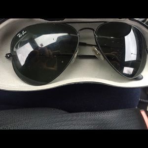 Authentic black raybands