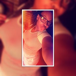 Meet your Posher, Reauanna