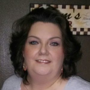 Meet your Posher, Deborah