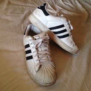 adidas 3 stripe shoes