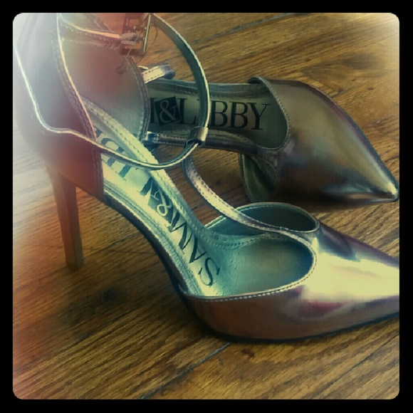 Sam and Libby silver heels