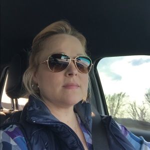 Meet your Posher, Darla