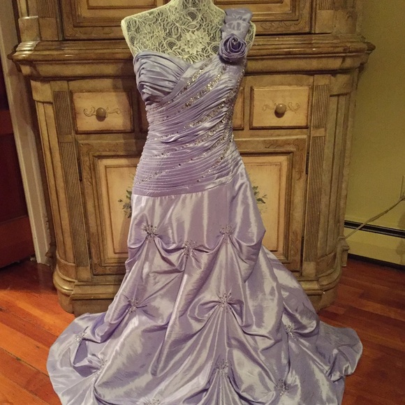 Classy Cruise Gown! Exc Cond! Glamorous! Easy Fit! - Picture 2 of 4