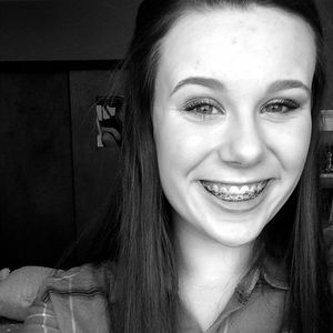 Meet your Posher, Brooke