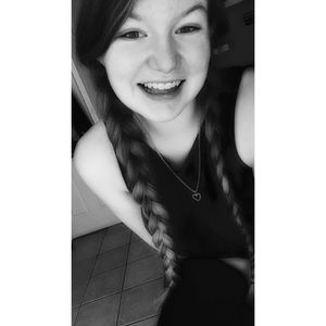 Meet your Posher, Haley