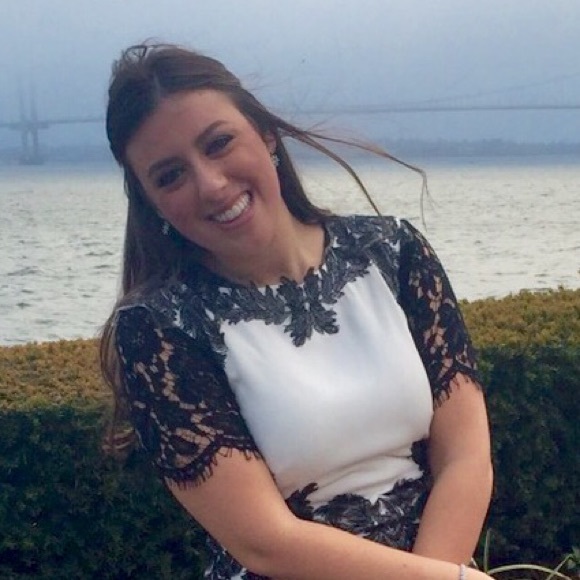 Meet your Posher, Gabriella