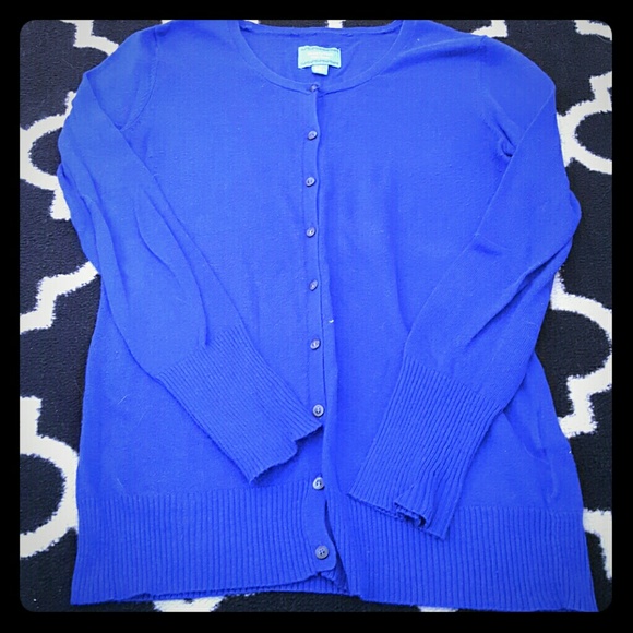 Simply Vera Wang blue button-down  cardigan