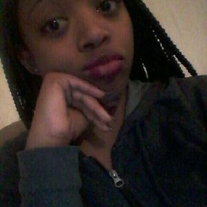 Meet your Posher, Malika