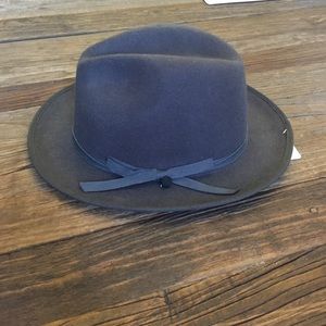 Wide brim fedora