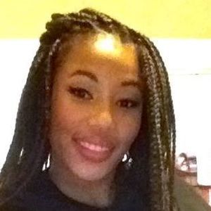 Meet your Posher, Mikalia