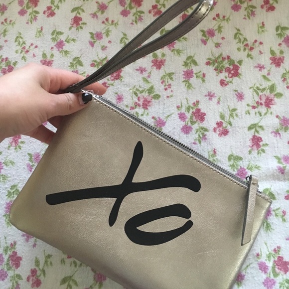 SOLD - Picture 2 of 3