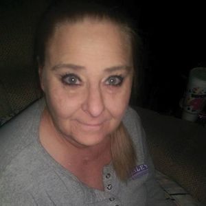 Meet your Posher, Suzanne