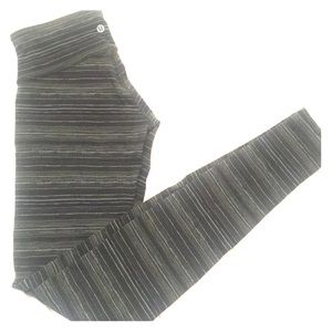 lululemon wunder unders size 4