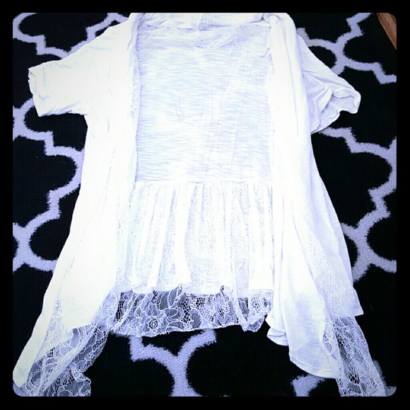 Lace heathered short sleeve white Fly Away ca