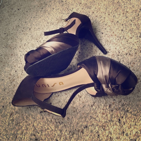 UNISA Mary Jane Peeptoe Heel