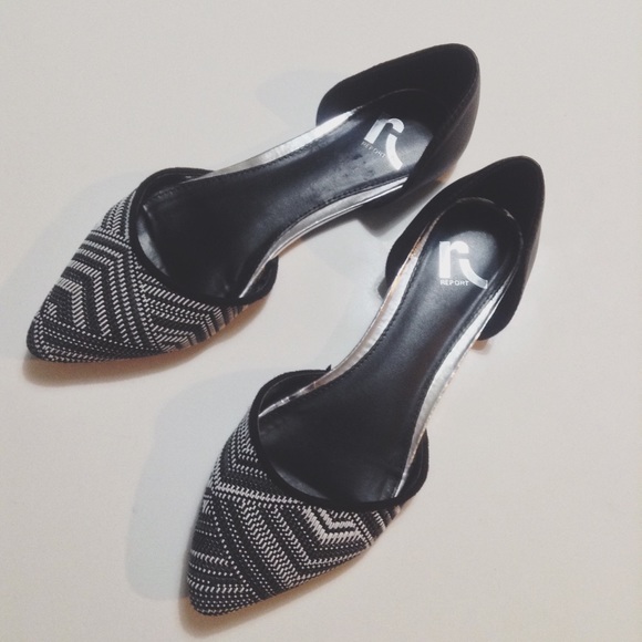 Report Shoes - Black and White Flats