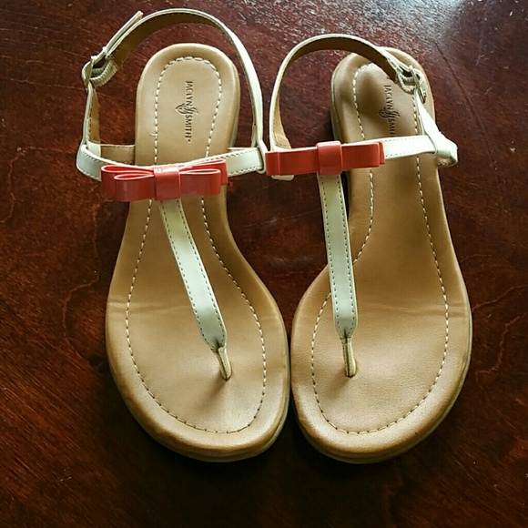 Jaclyn Smith sandals