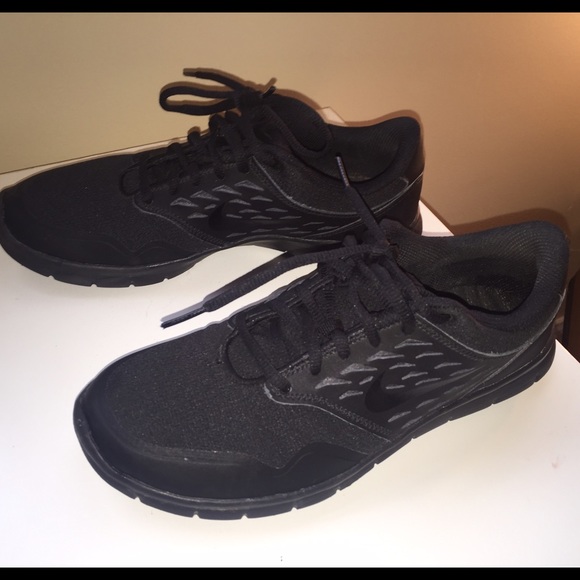 Nike Black Running Shoes - BRAND NEW