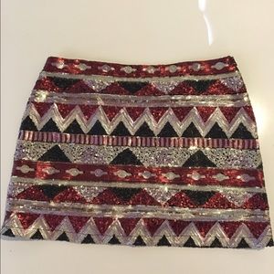 Full sequined skirt (front and back)