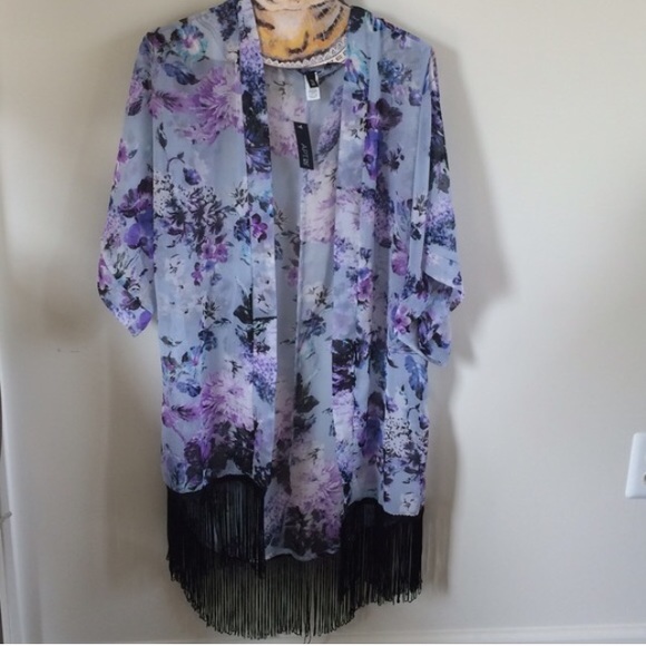 NWT long floral kimono for @malakch