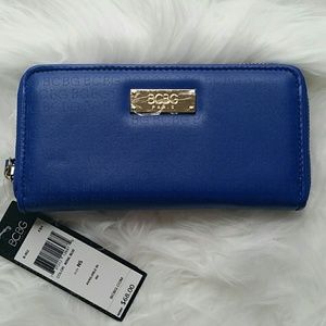 Nwt BCBG paris Blue wallet